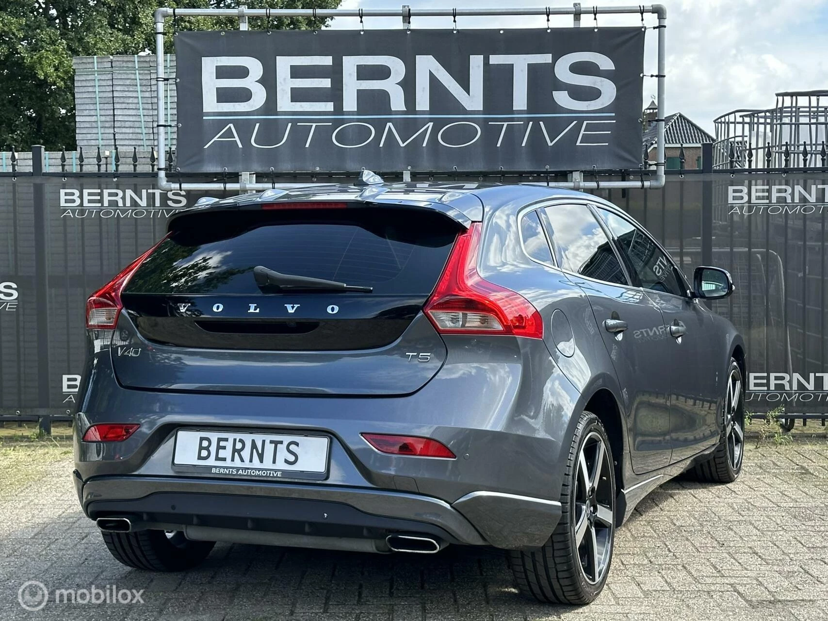 Hoofdafbeelding Volvo V40