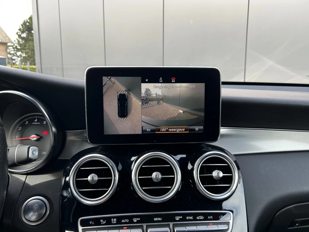 Hoofdafbeelding Mercedes-Benz GLC