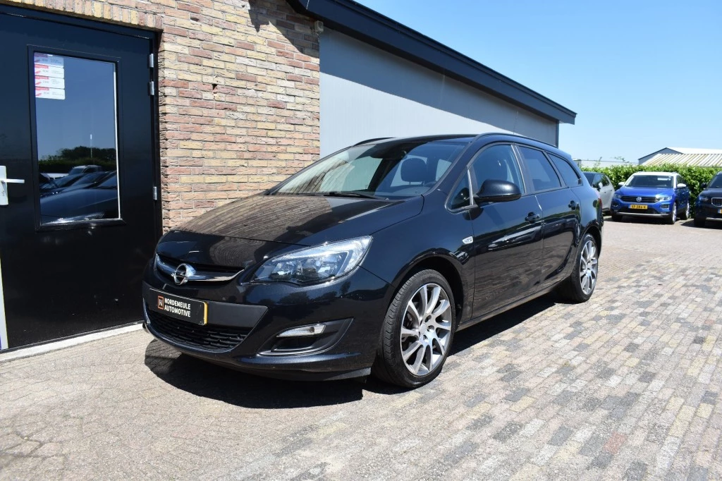 Hoofdafbeelding Opel Astra