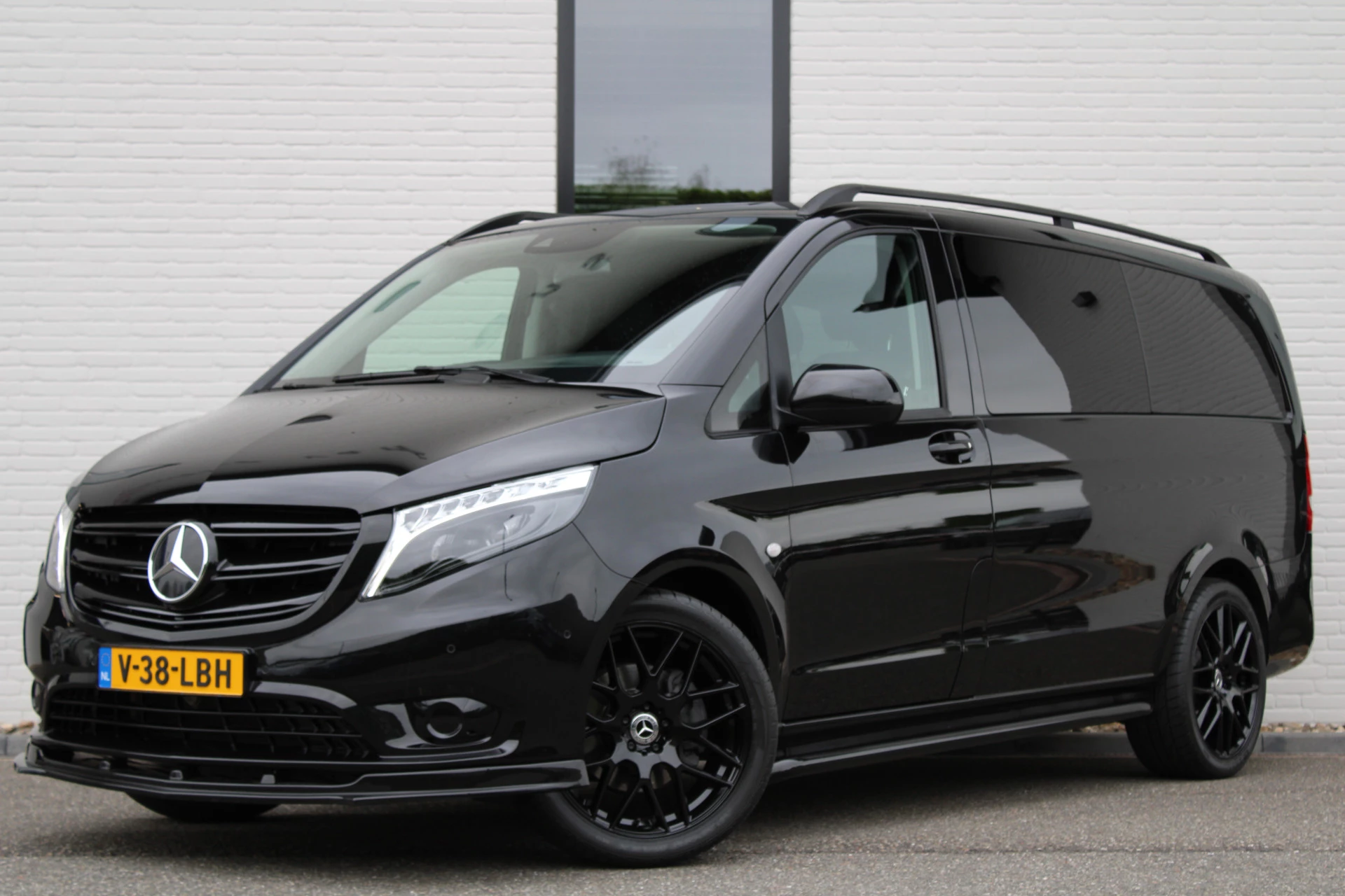 Hoofdafbeelding Mercedes-Benz Vito