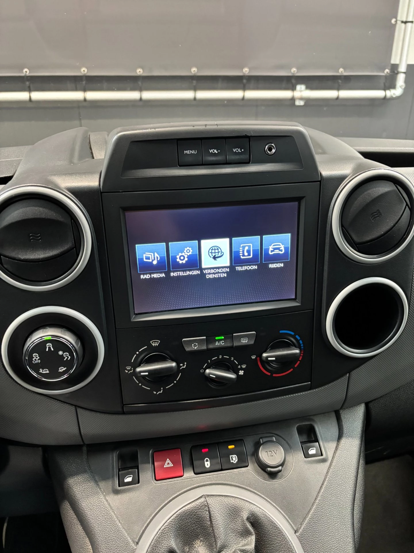Hoofdafbeelding Peugeot Partner