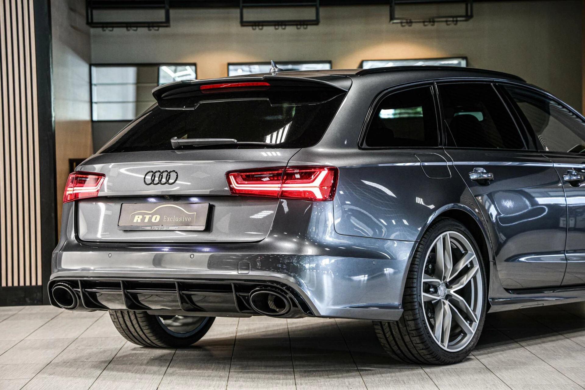 Hoofdafbeelding Audi RS6