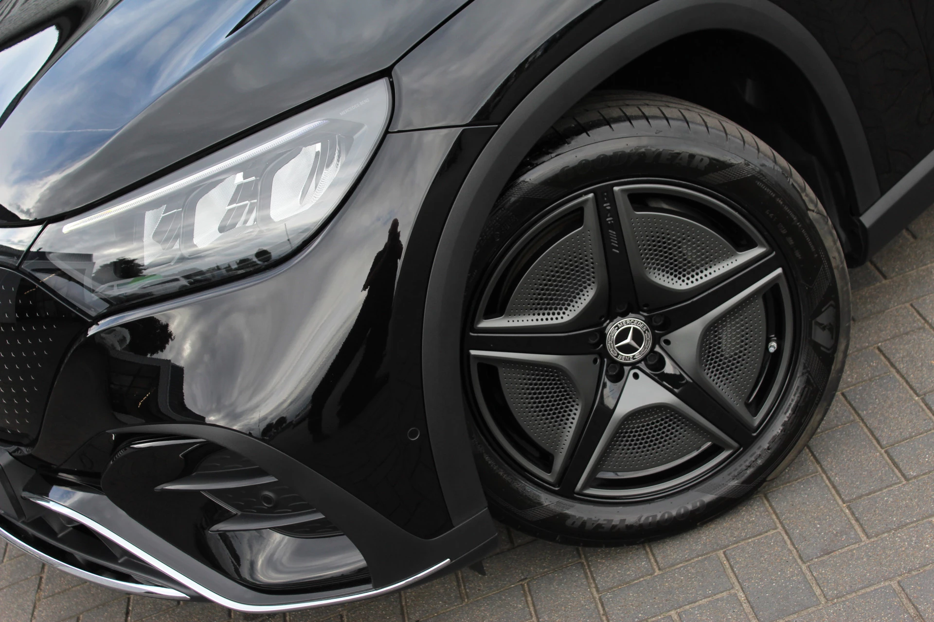 Hoofdafbeelding Mercedes-Benz EQE