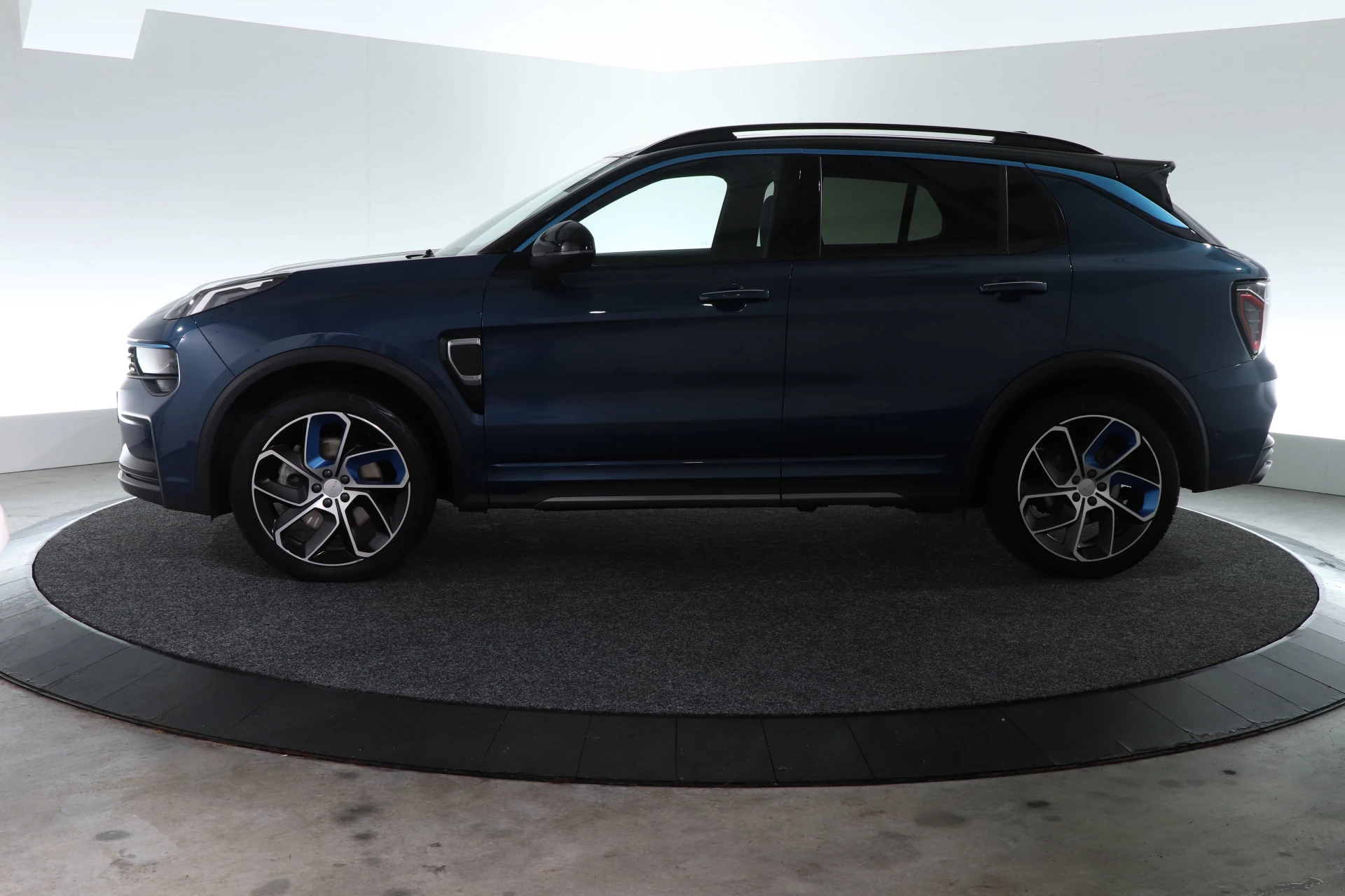 Hoofdafbeelding Lynk & Co 01