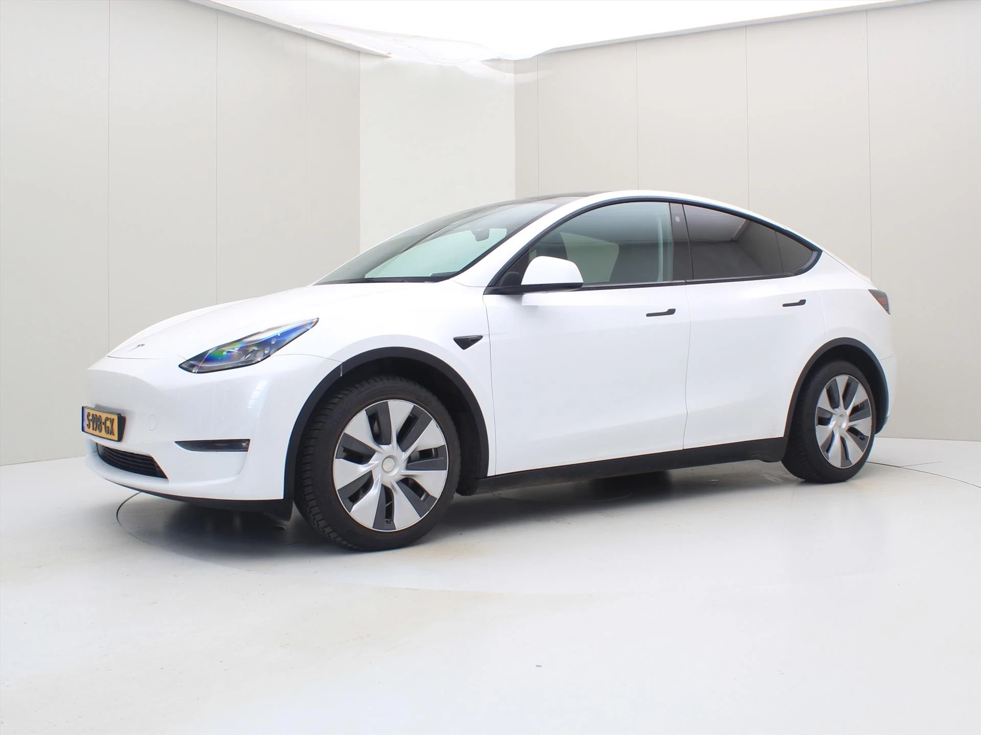 Hoofdafbeelding Tesla Model Y
