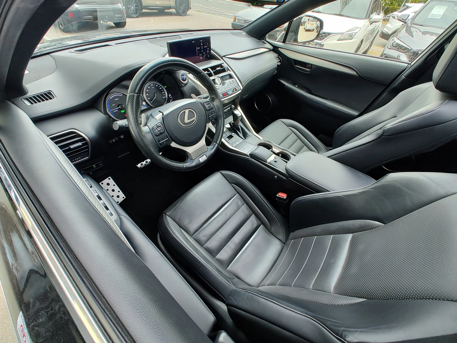 Hoofdafbeelding Lexus NX