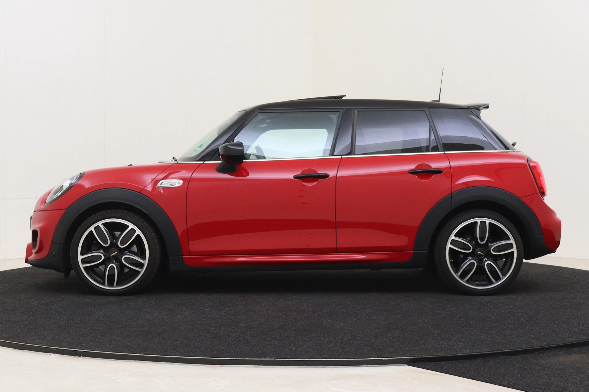 Hoofdafbeelding MINI Cooper S