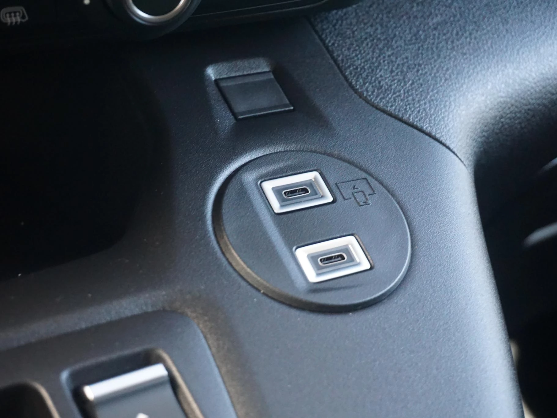 Hoofdafbeelding Peugeot e-Partner