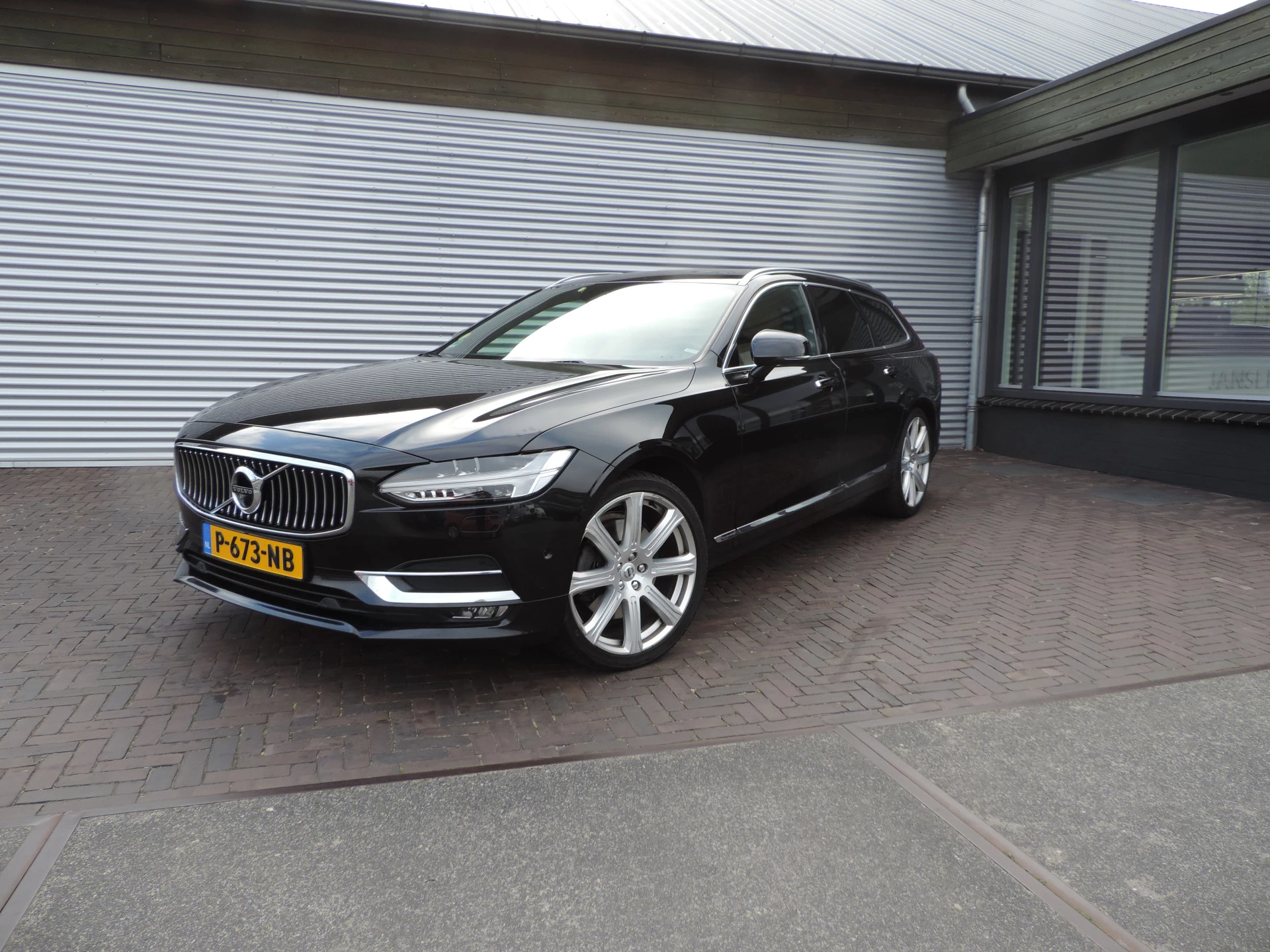 Hoofdafbeelding Volvo V90