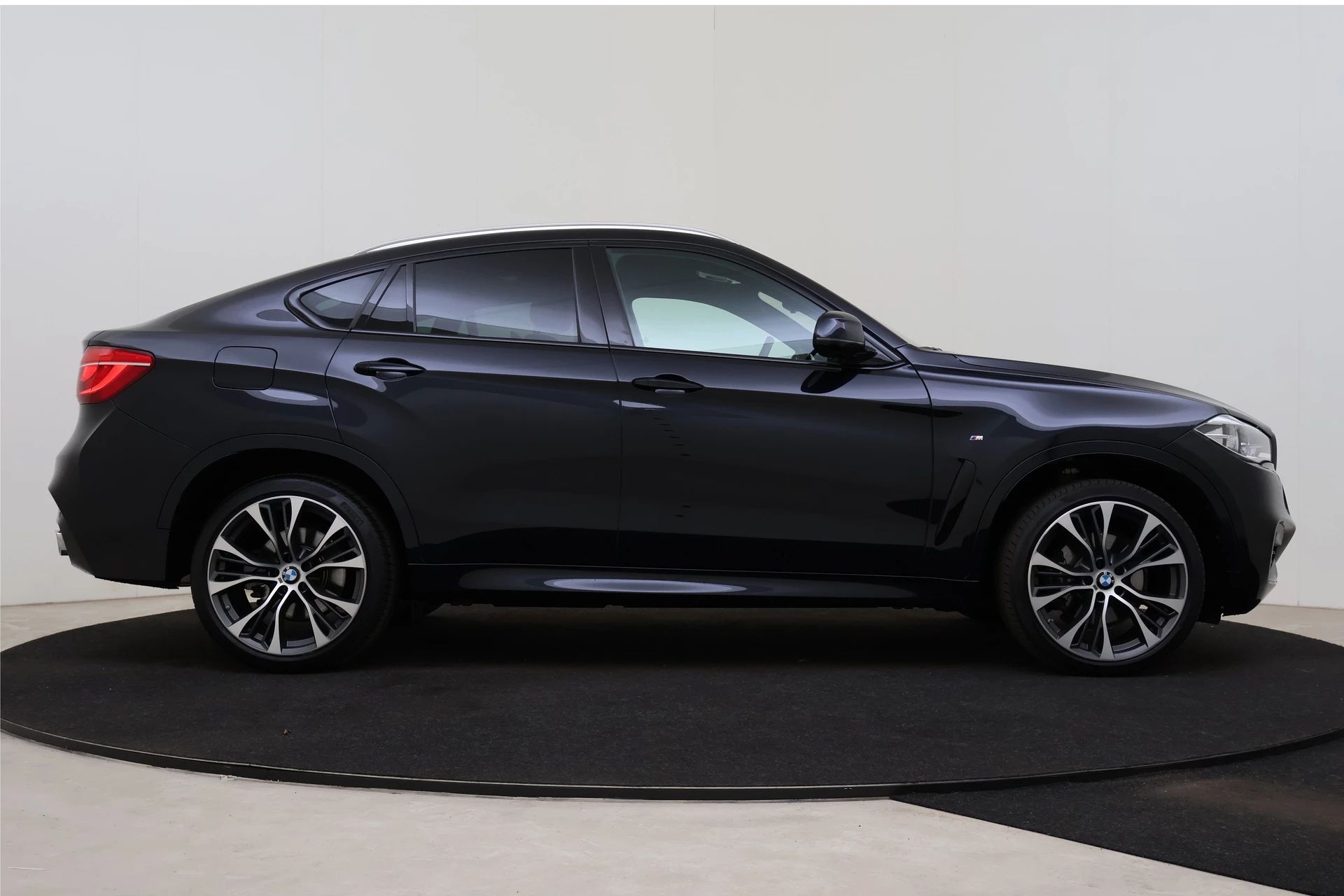 Hoofdafbeelding BMW X6