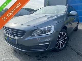 Volvo V60 2.0 / D3 / 2018 / Leder / Dealer Onderhouden / 1ste Eigenaar /