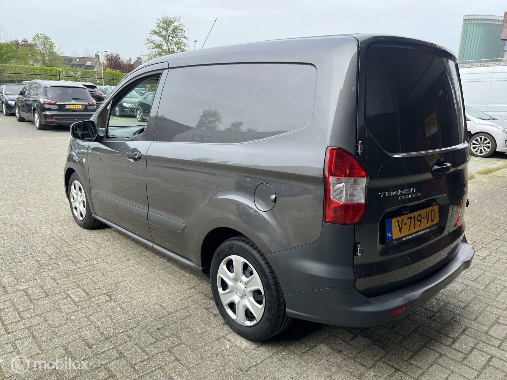 Hoofdafbeelding Ford Transit Courier