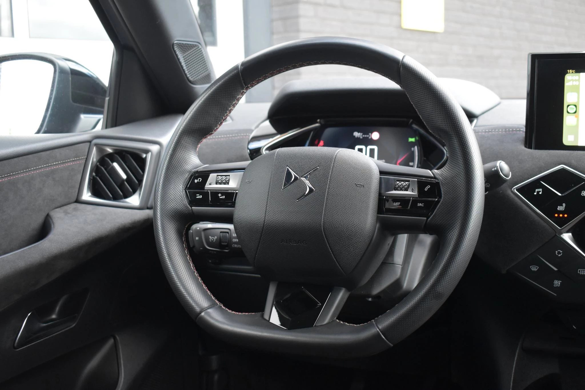Hoofdafbeelding DS DS 3
