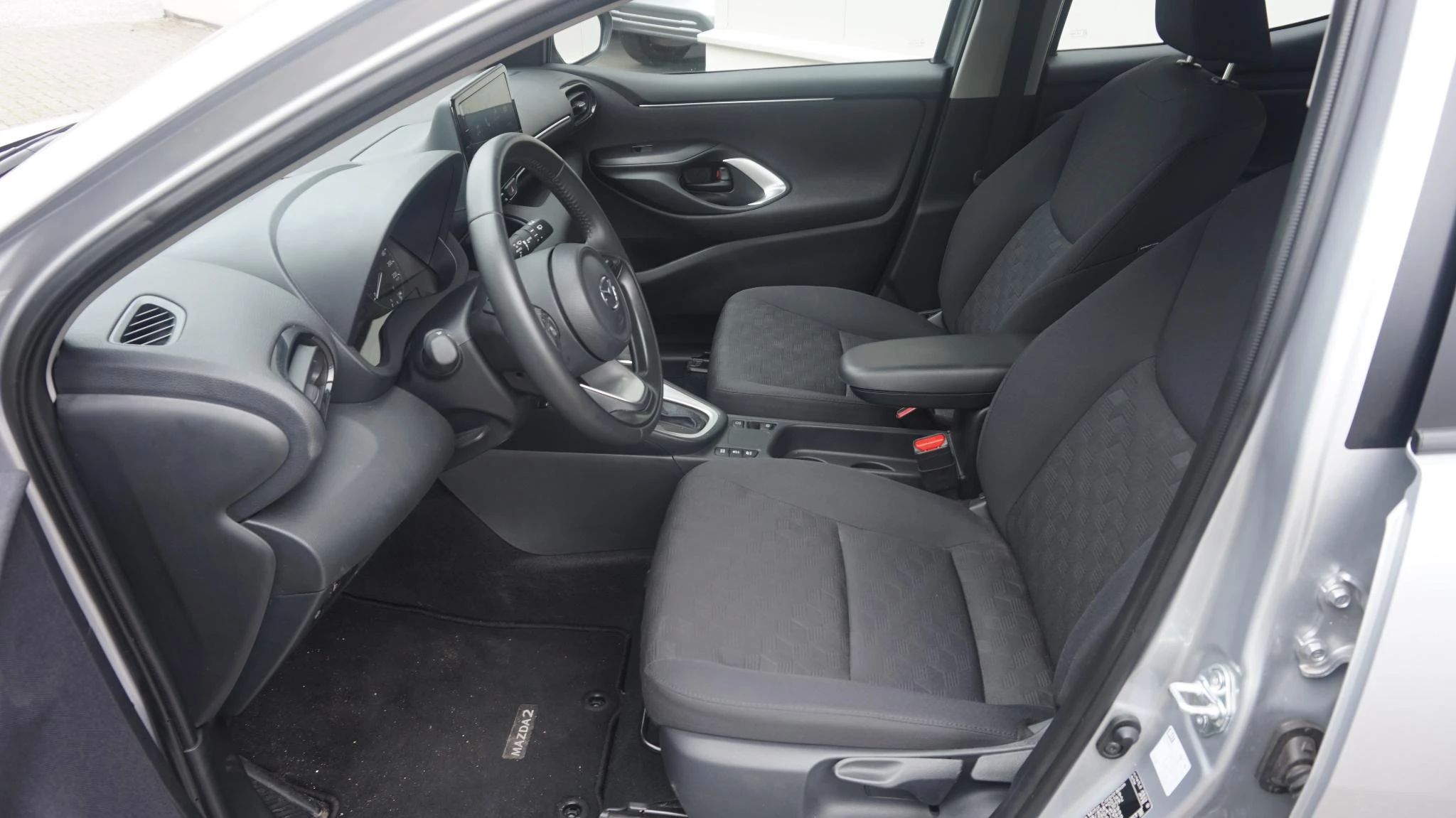 Hoofdafbeelding Mazda 2 Hybrid