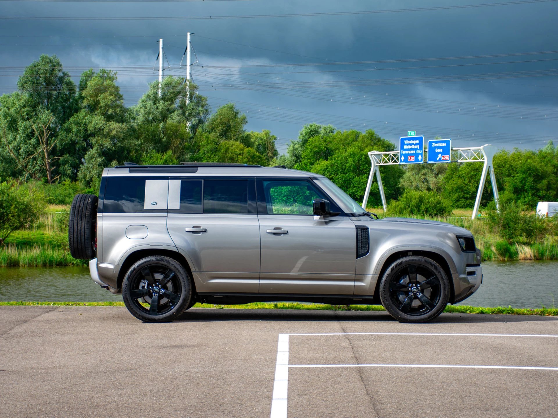 Hoofdafbeelding Land Rover Defender