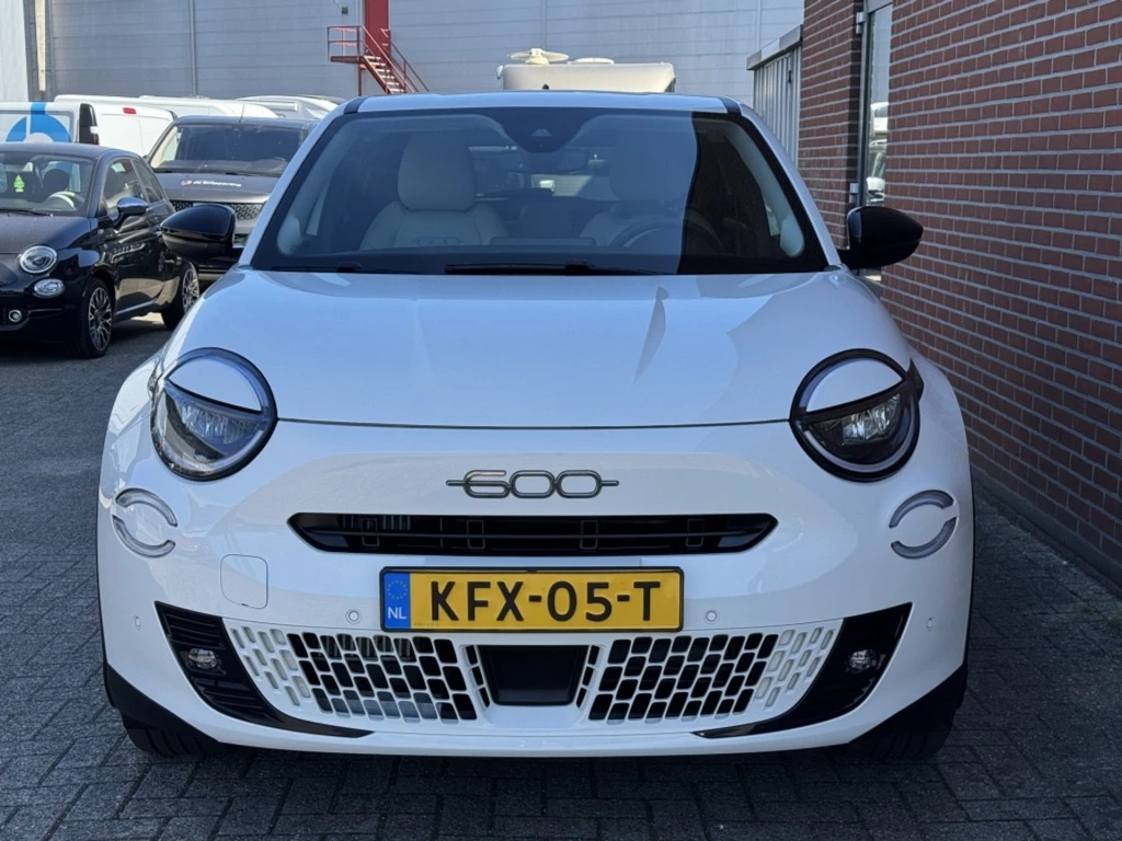 Hoofdafbeelding Fiat 600