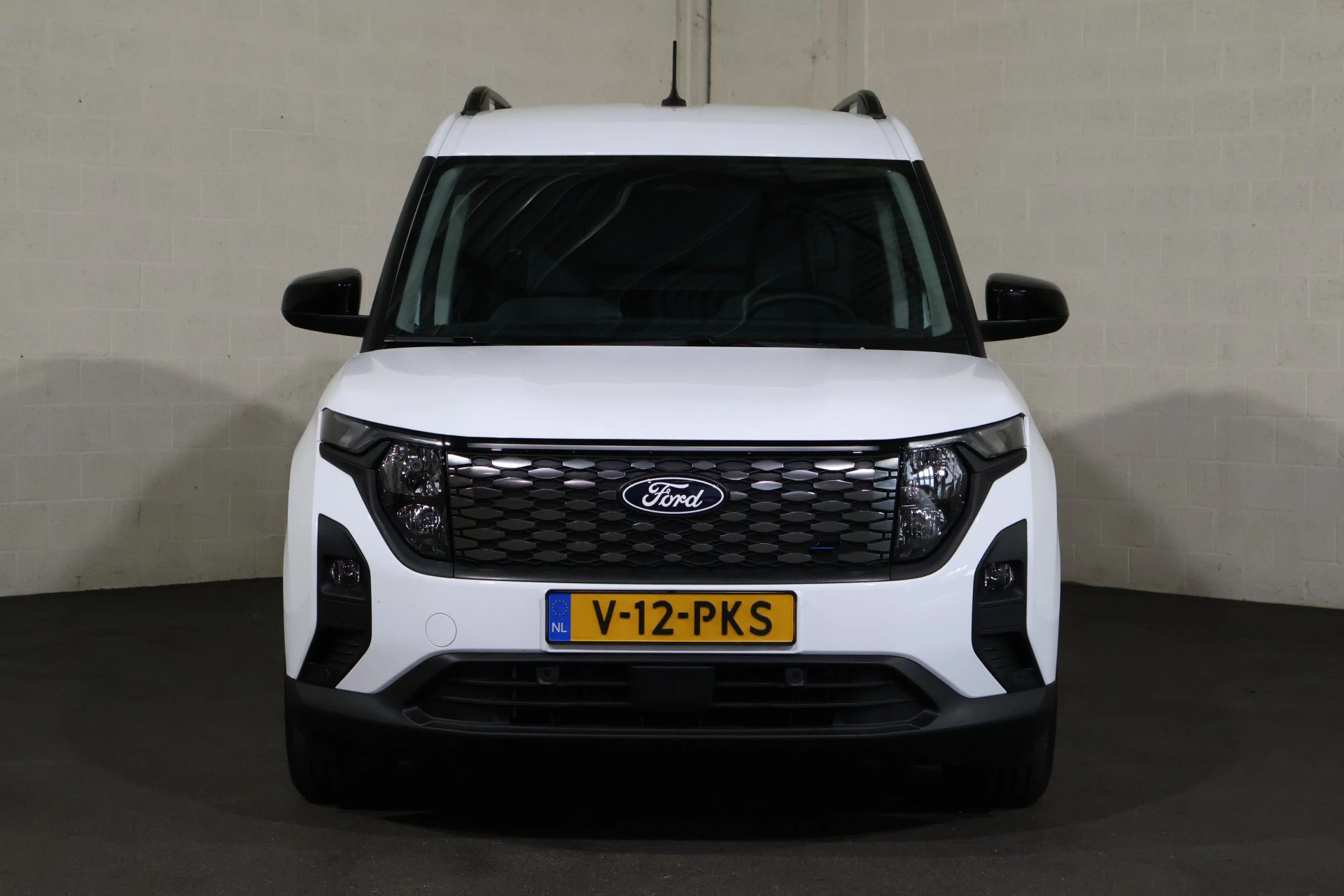 Hoofdafbeelding Ford E-Transit Courier