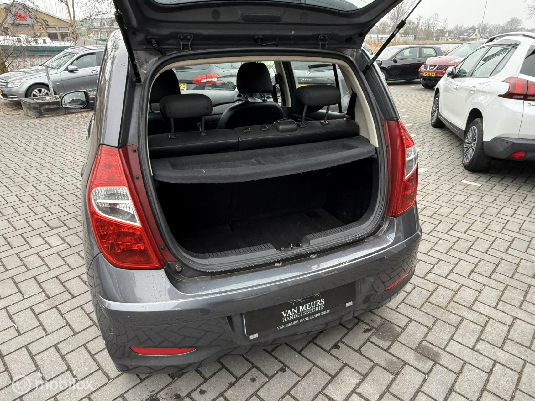 Hoofdafbeelding Hyundai i10