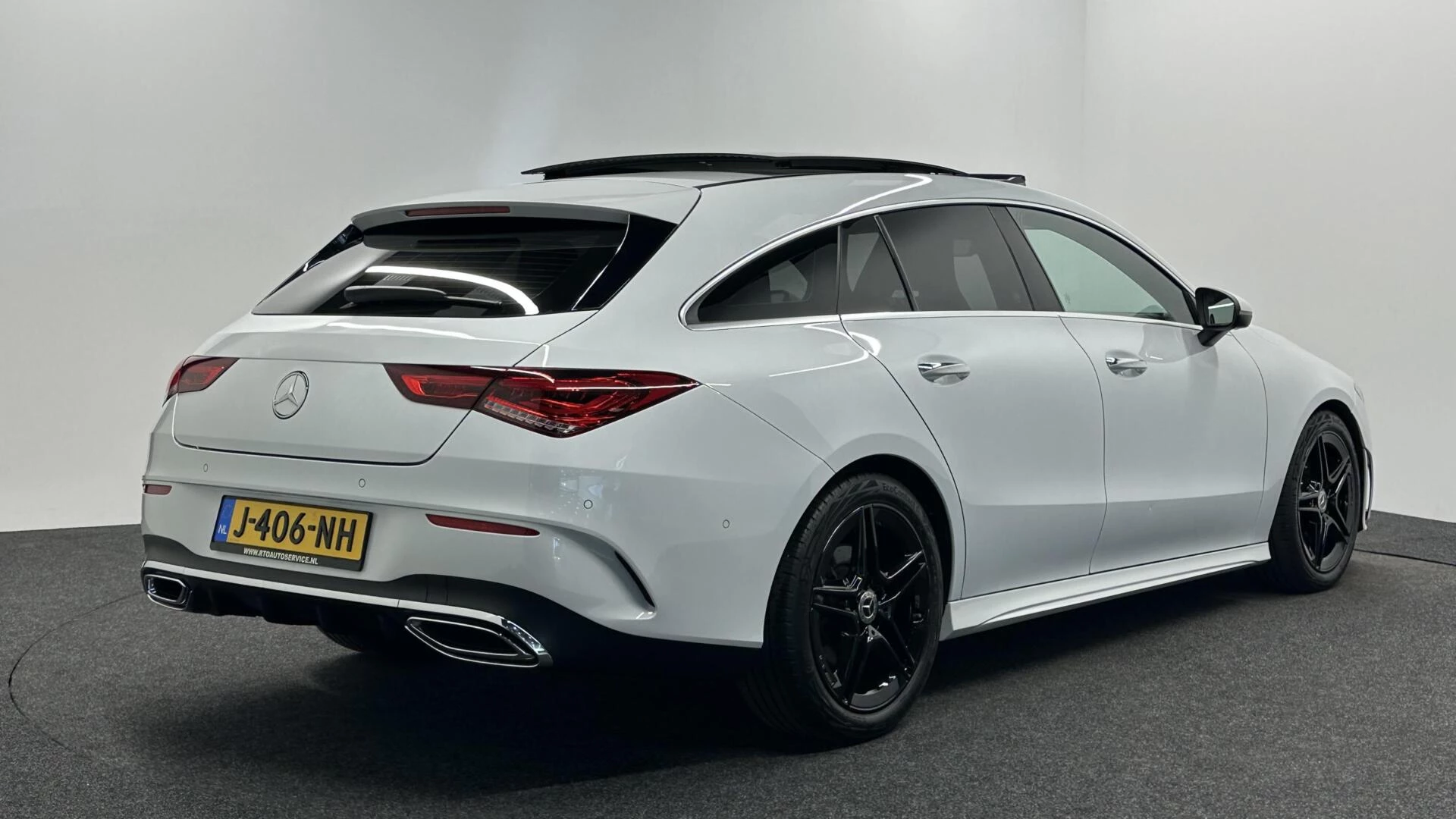 Hoofdafbeelding Mercedes-Benz CLA