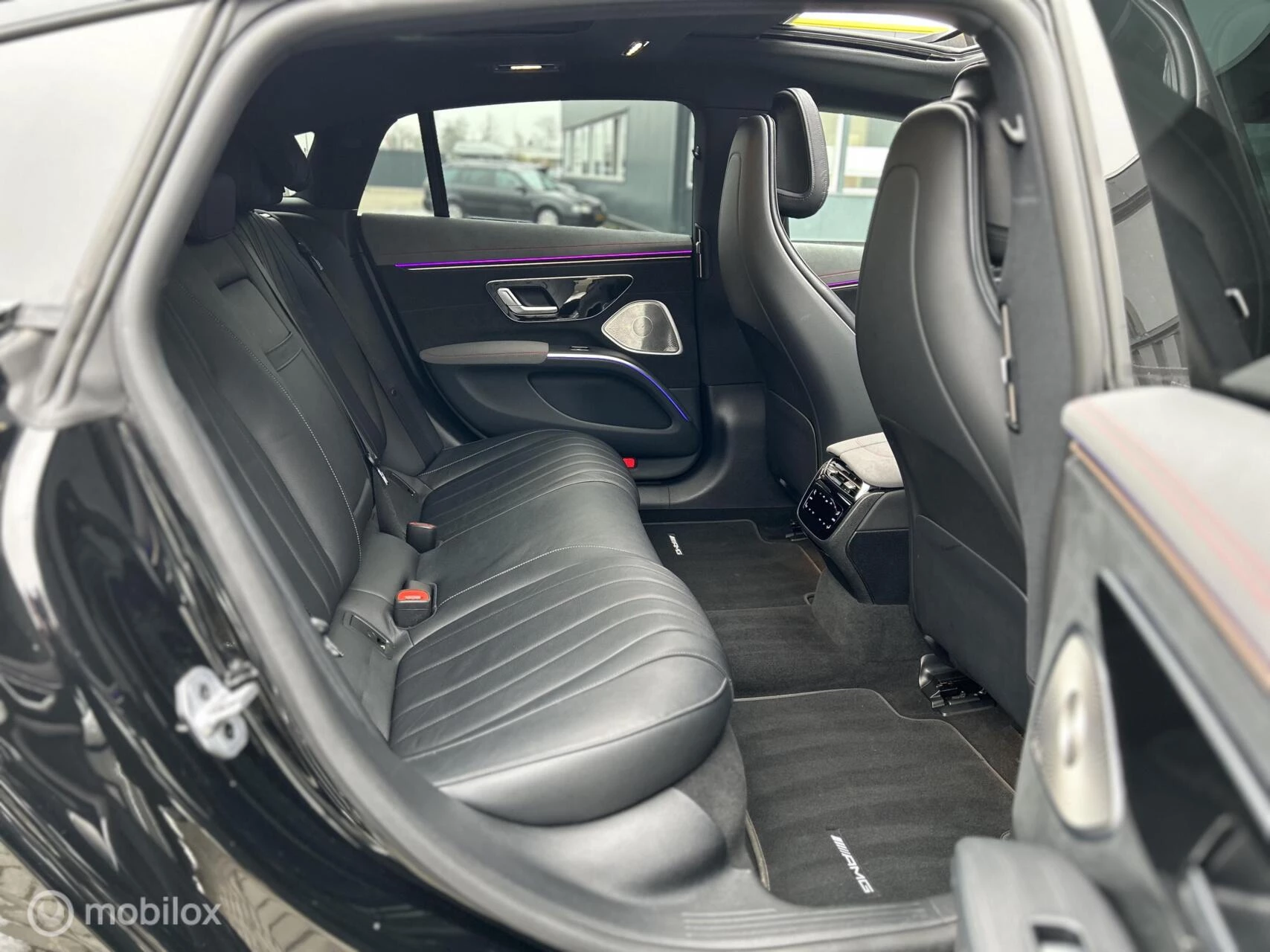 Hoofdafbeelding Mercedes-Benz EQS