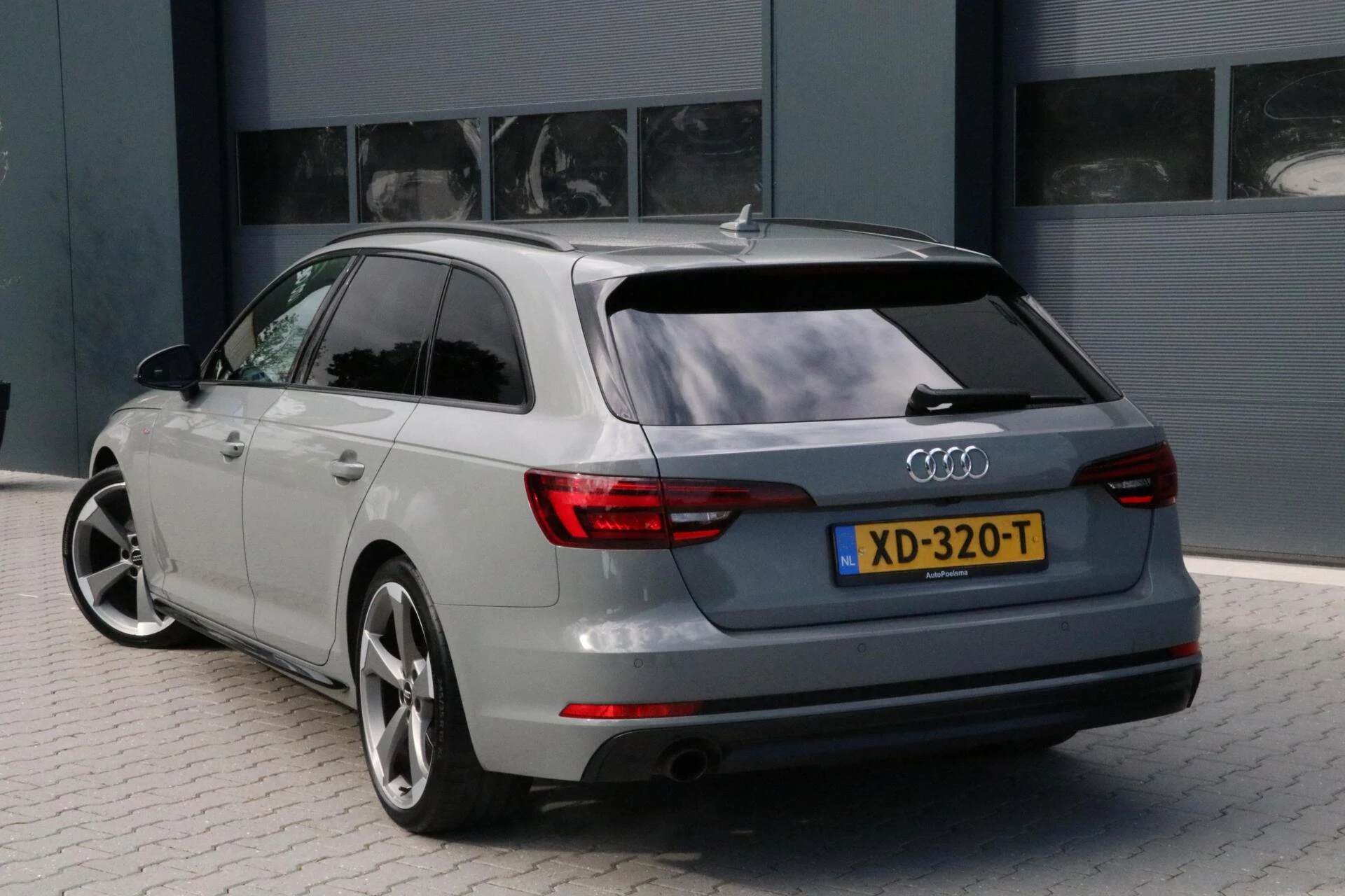 Hoofdafbeelding Audi A4