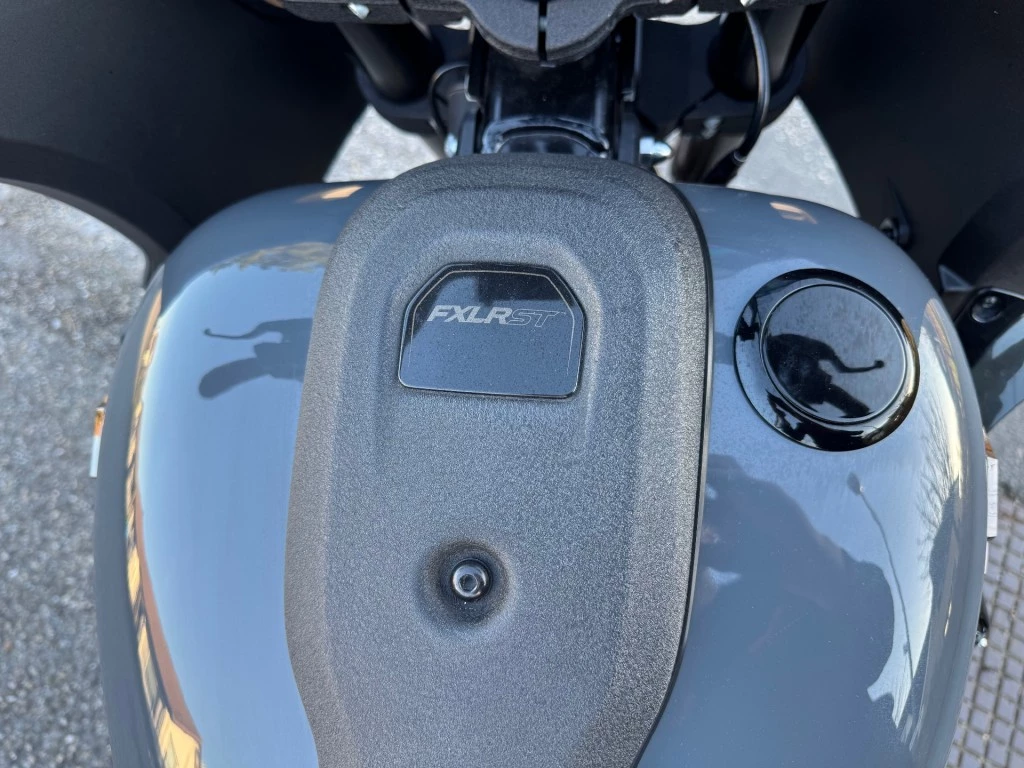 Hoofdafbeelding Harley-Davidson Low Rider