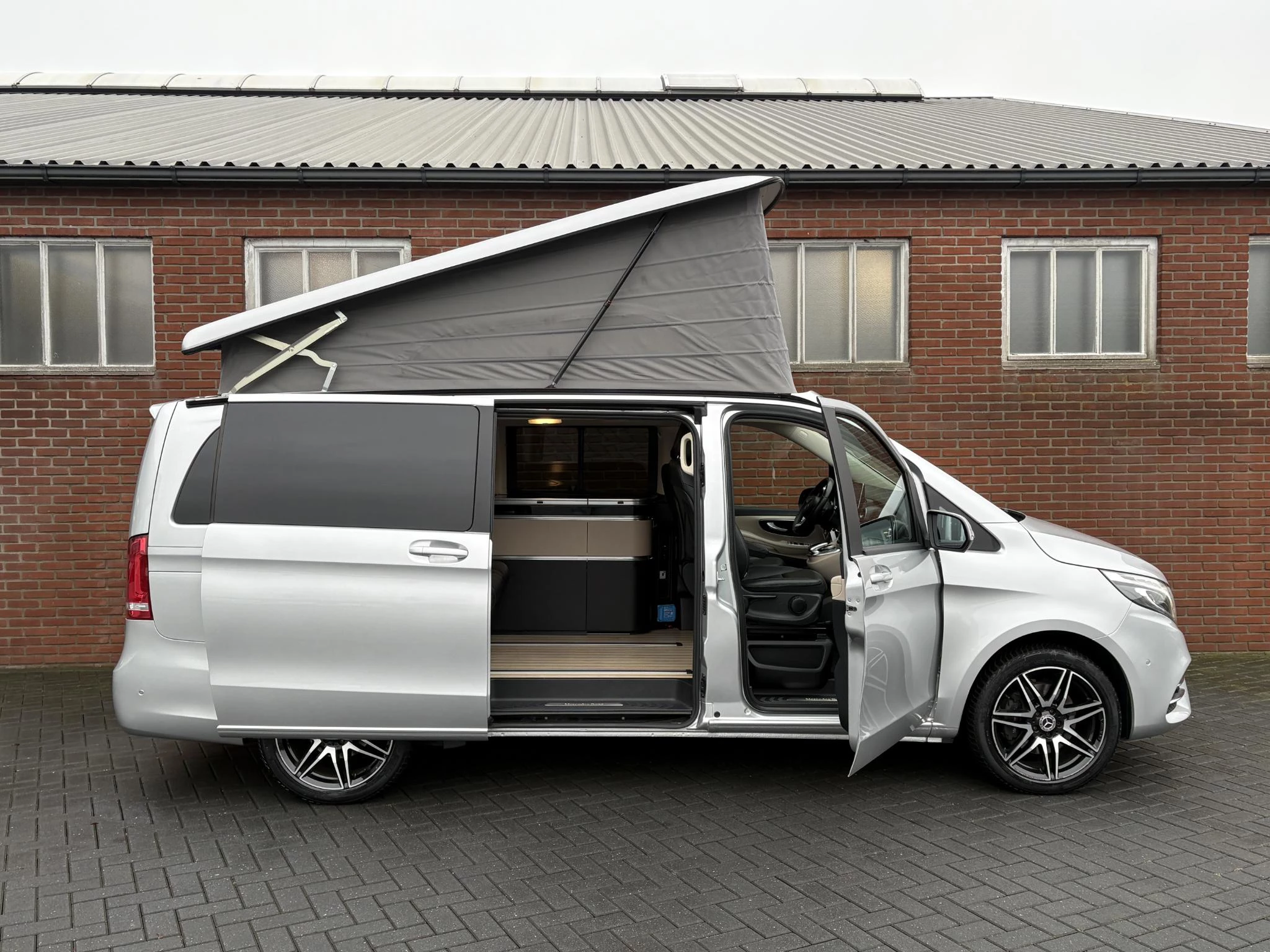 Hoofdafbeelding Mercedes-Benz Marco Polo