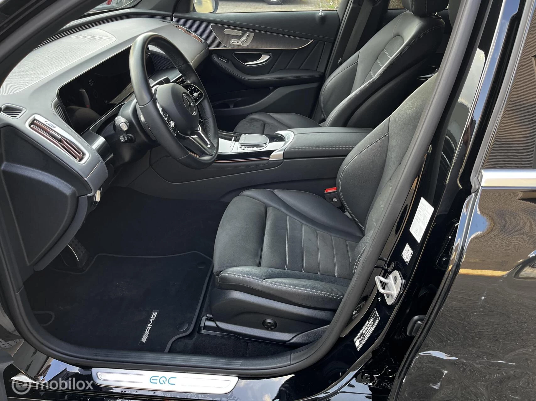 Hoofdafbeelding Mercedes-Benz EQC