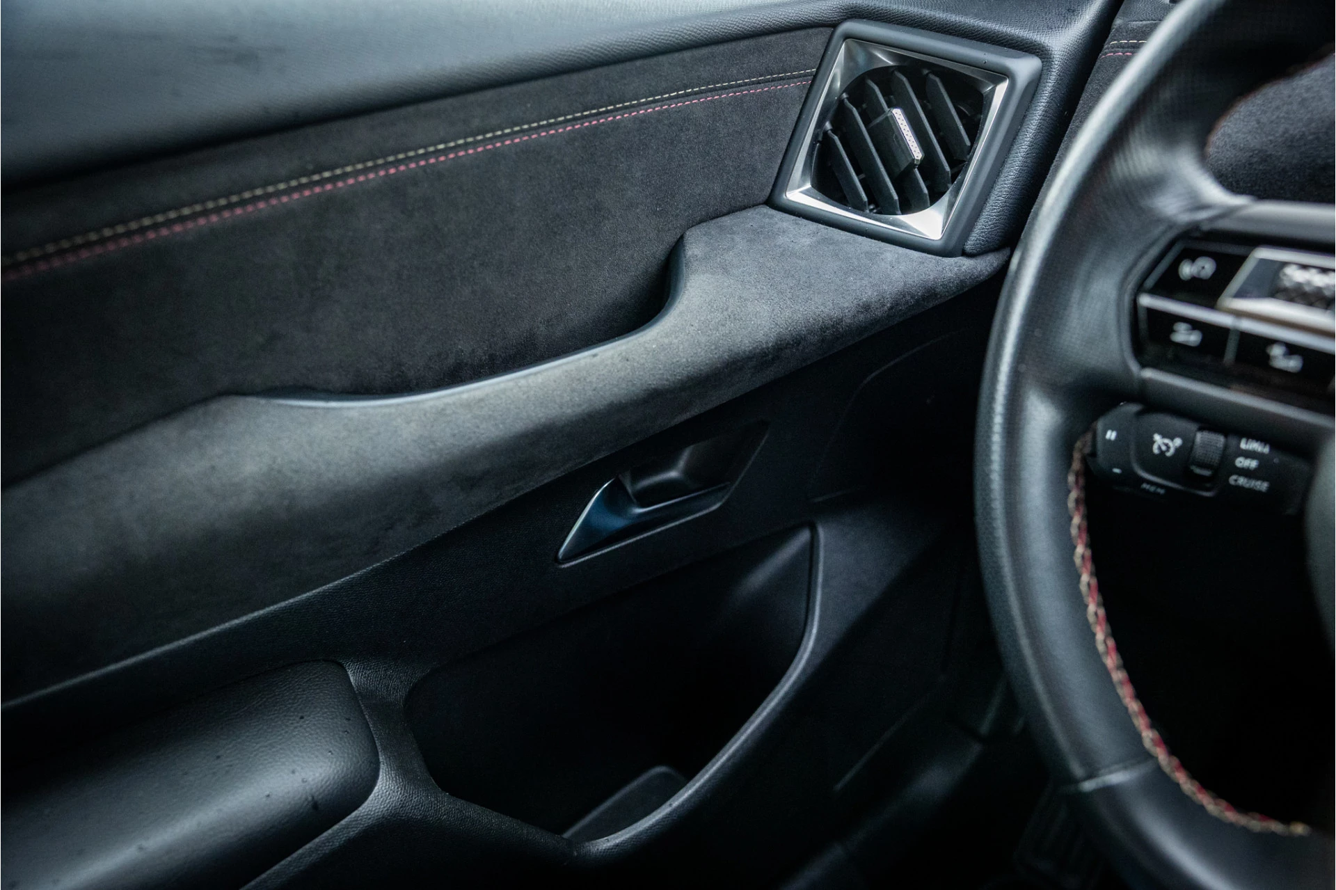 Hoofdafbeelding DS DS 3