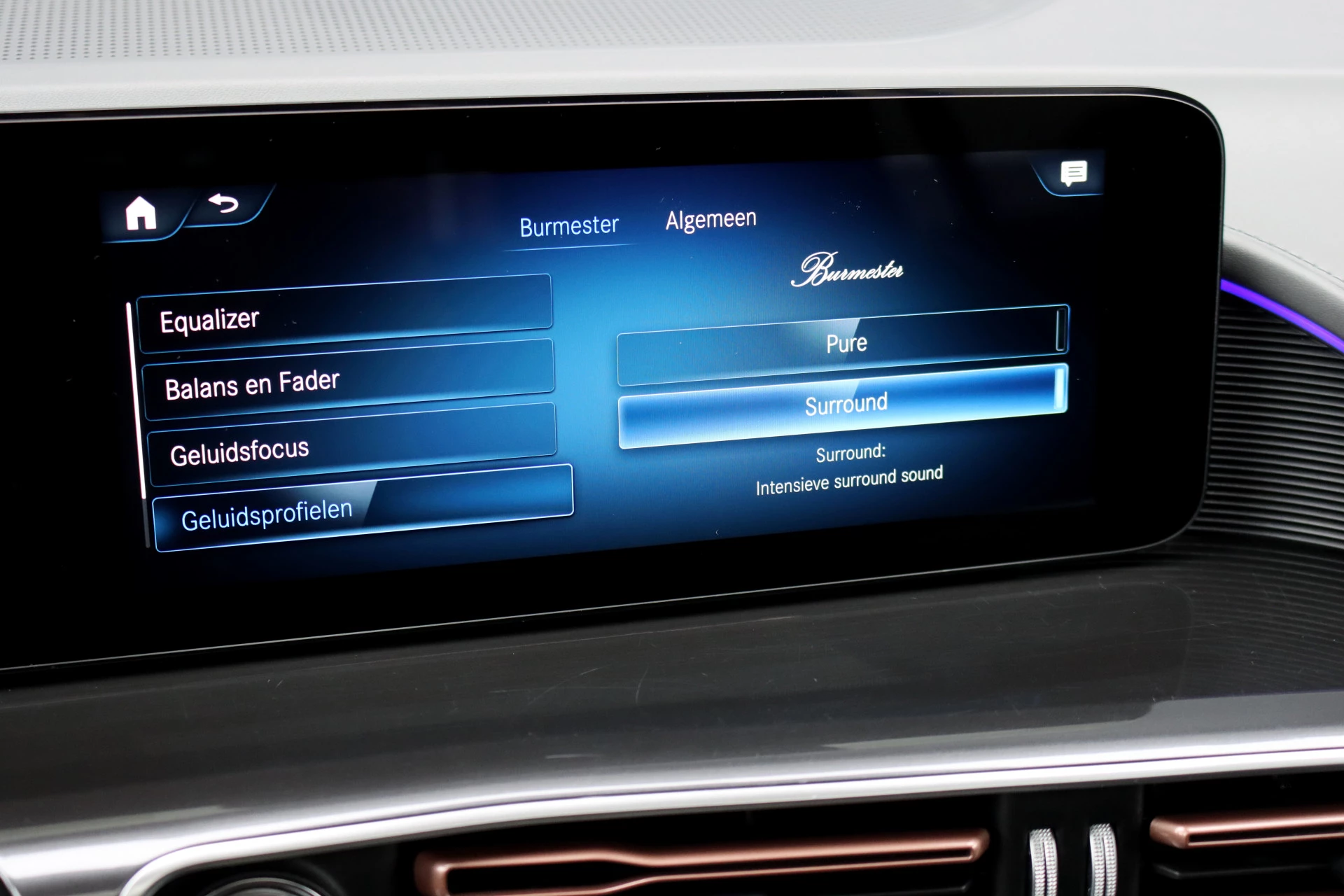 Hoofdafbeelding Mercedes-Benz EQC