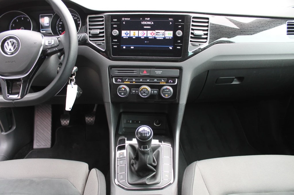 Hoofdafbeelding Volkswagen Golf Sportsvan