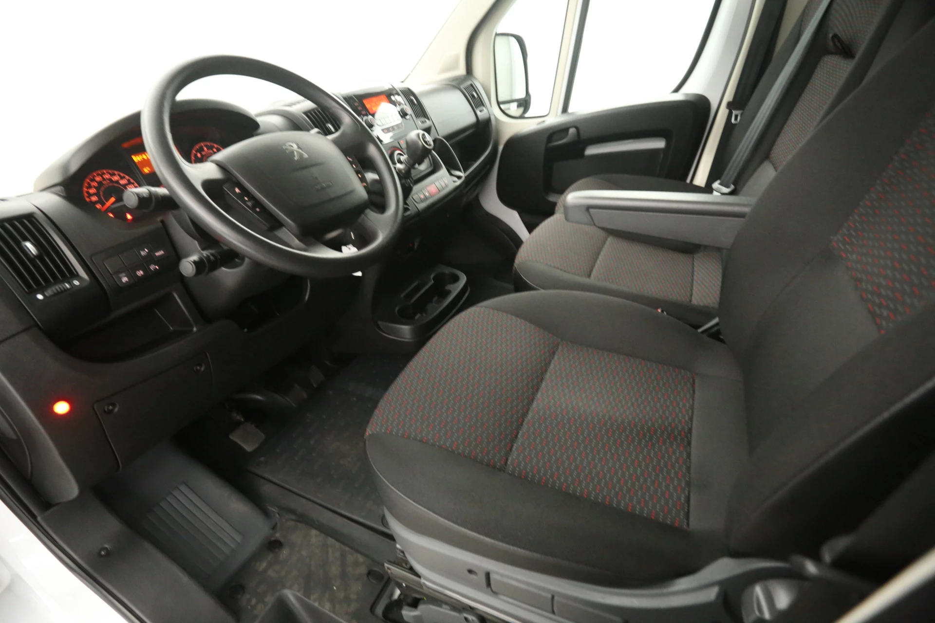 Hoofdafbeelding Peugeot Boxer