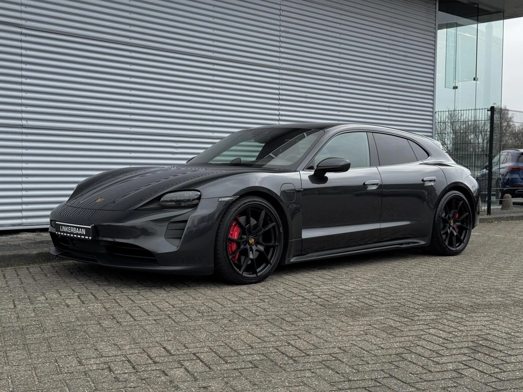 Hoofdafbeelding Porsche Taycan