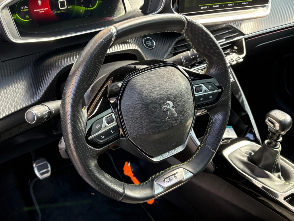 Hoofdafbeelding Peugeot 208