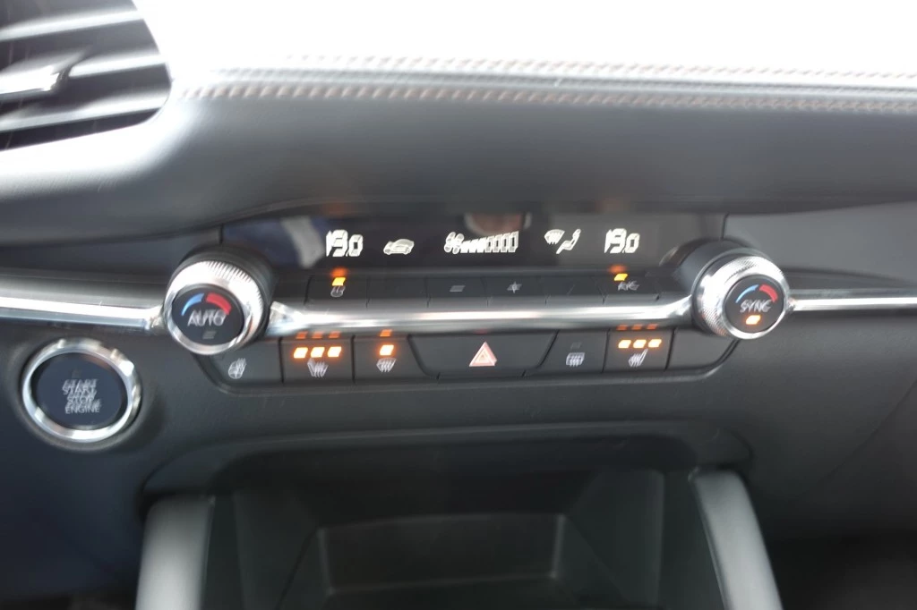 Hoofdafbeelding Mazda 3