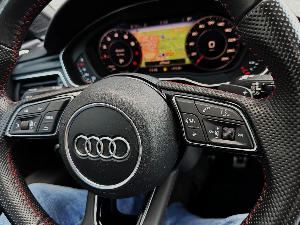 Hoofdafbeelding Audi A4