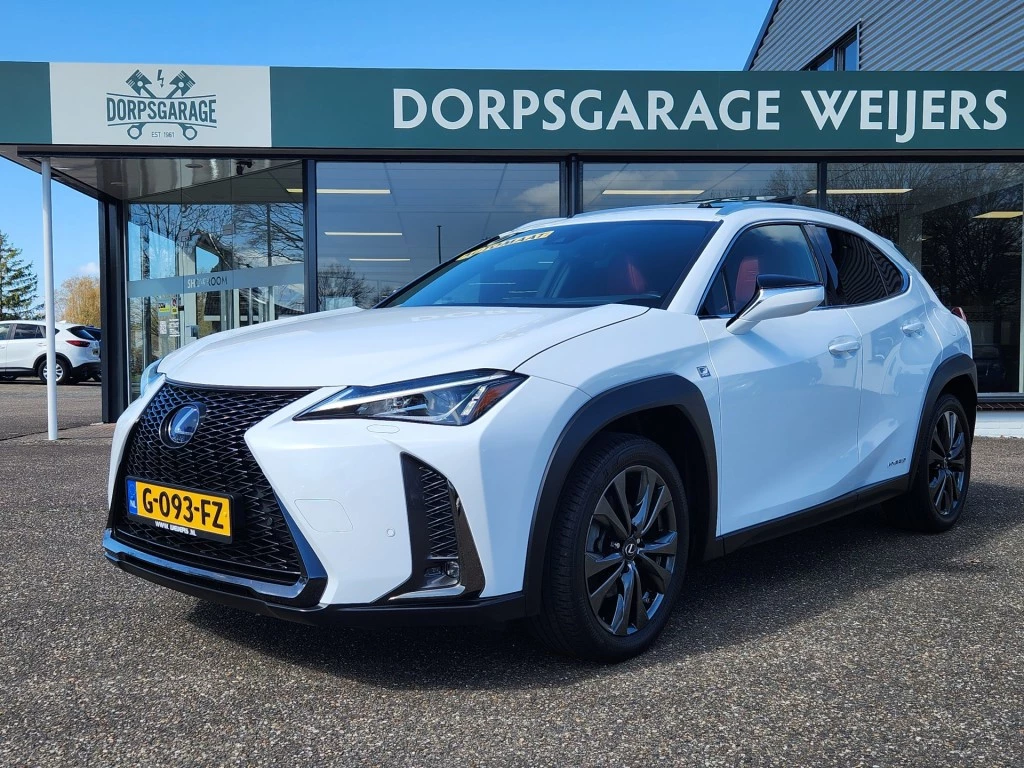 Hoofdafbeelding Lexus UX
