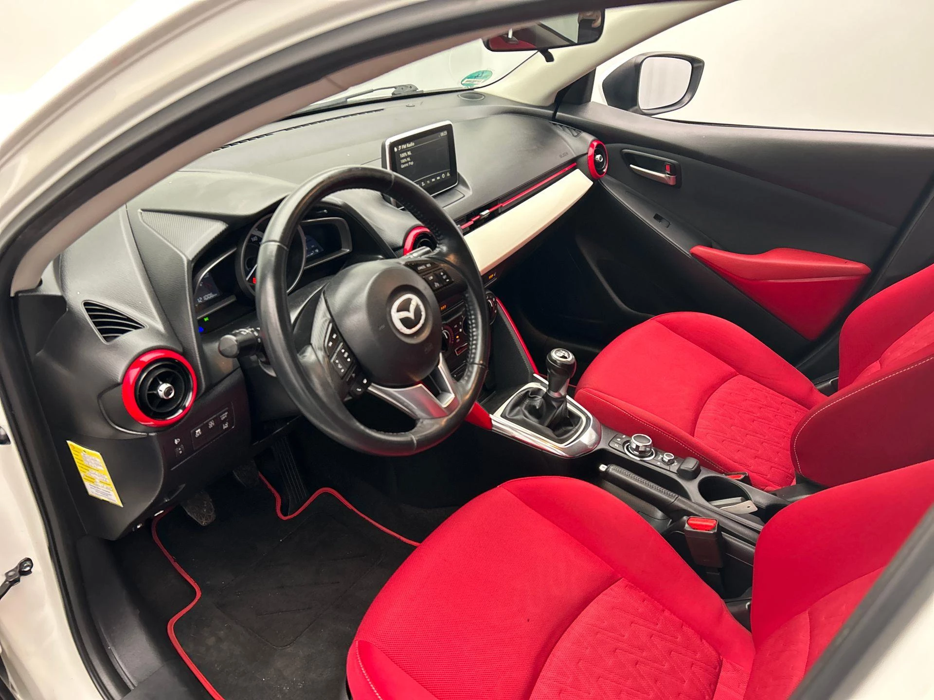 Hoofdafbeelding Mazda 2