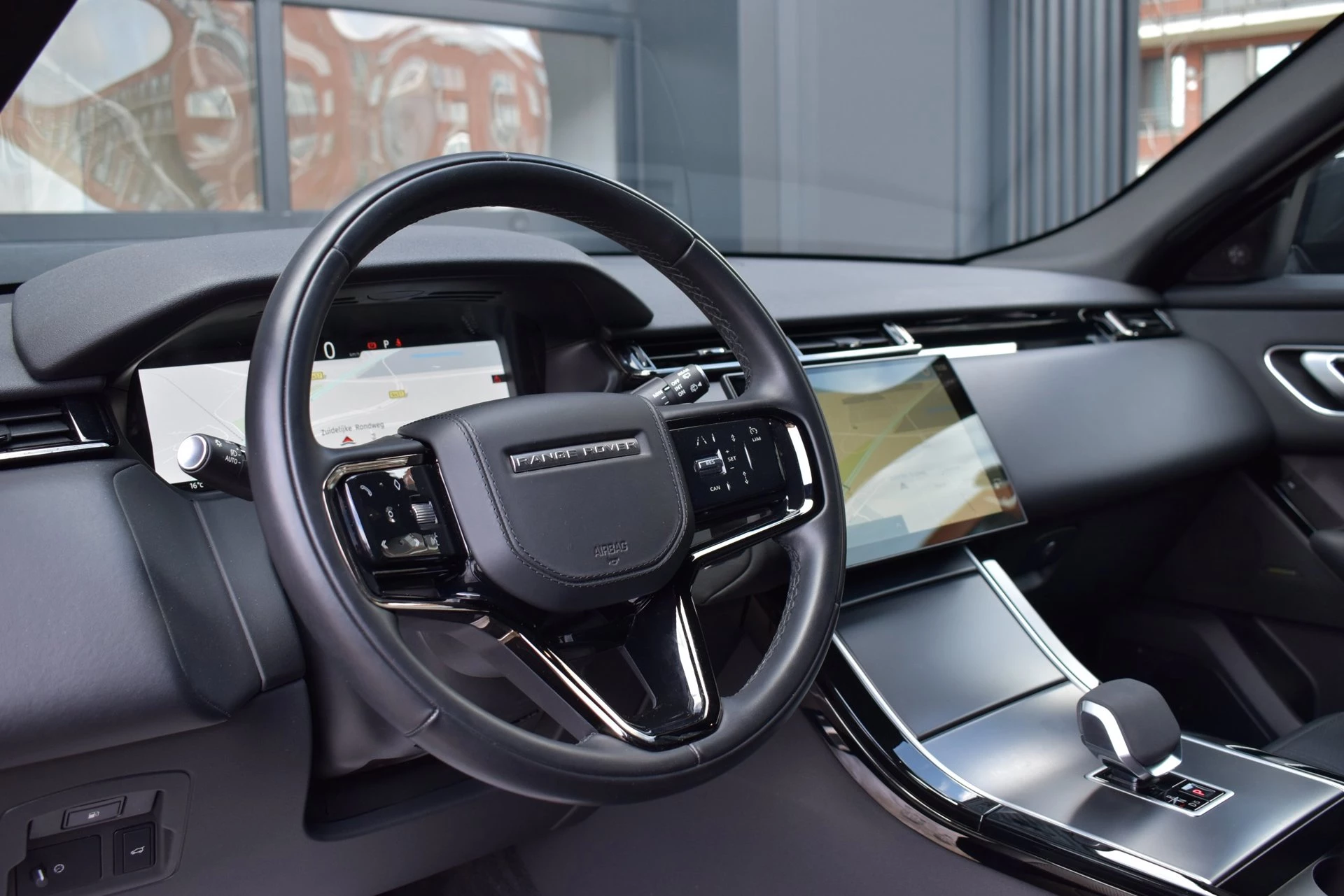 Hoofdafbeelding Land Rover Range Rover Velar