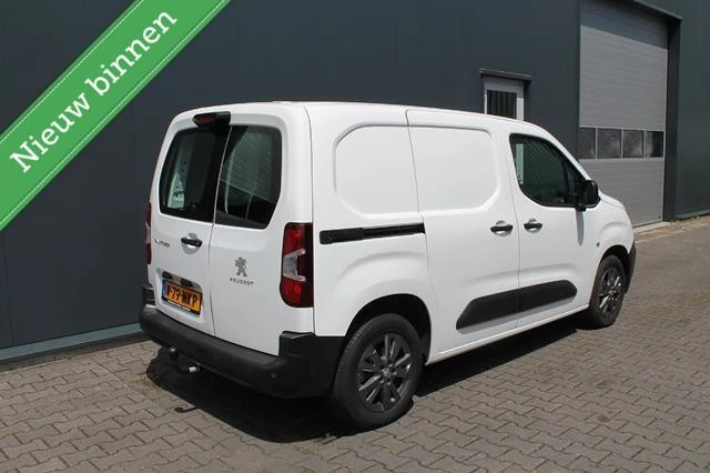 Hoofdafbeelding Peugeot Partner