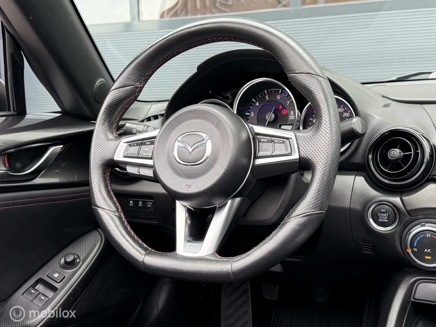 Hoofdafbeelding Mazda MX-5