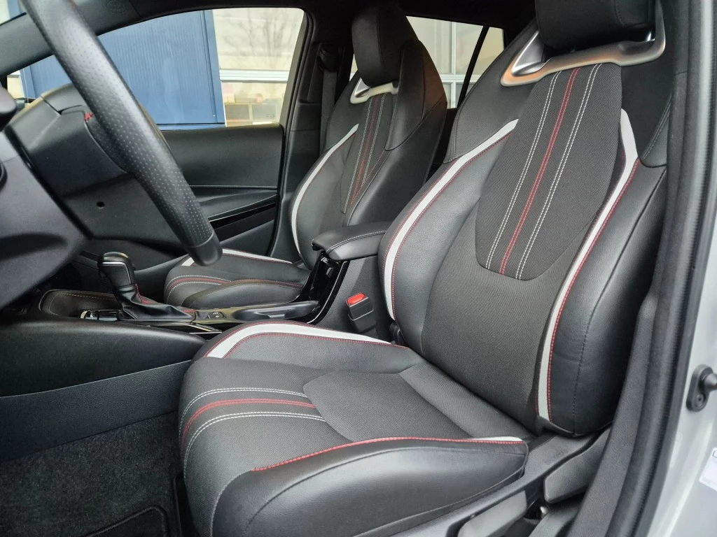 Hoofdafbeelding Toyota Corolla Touring Sports