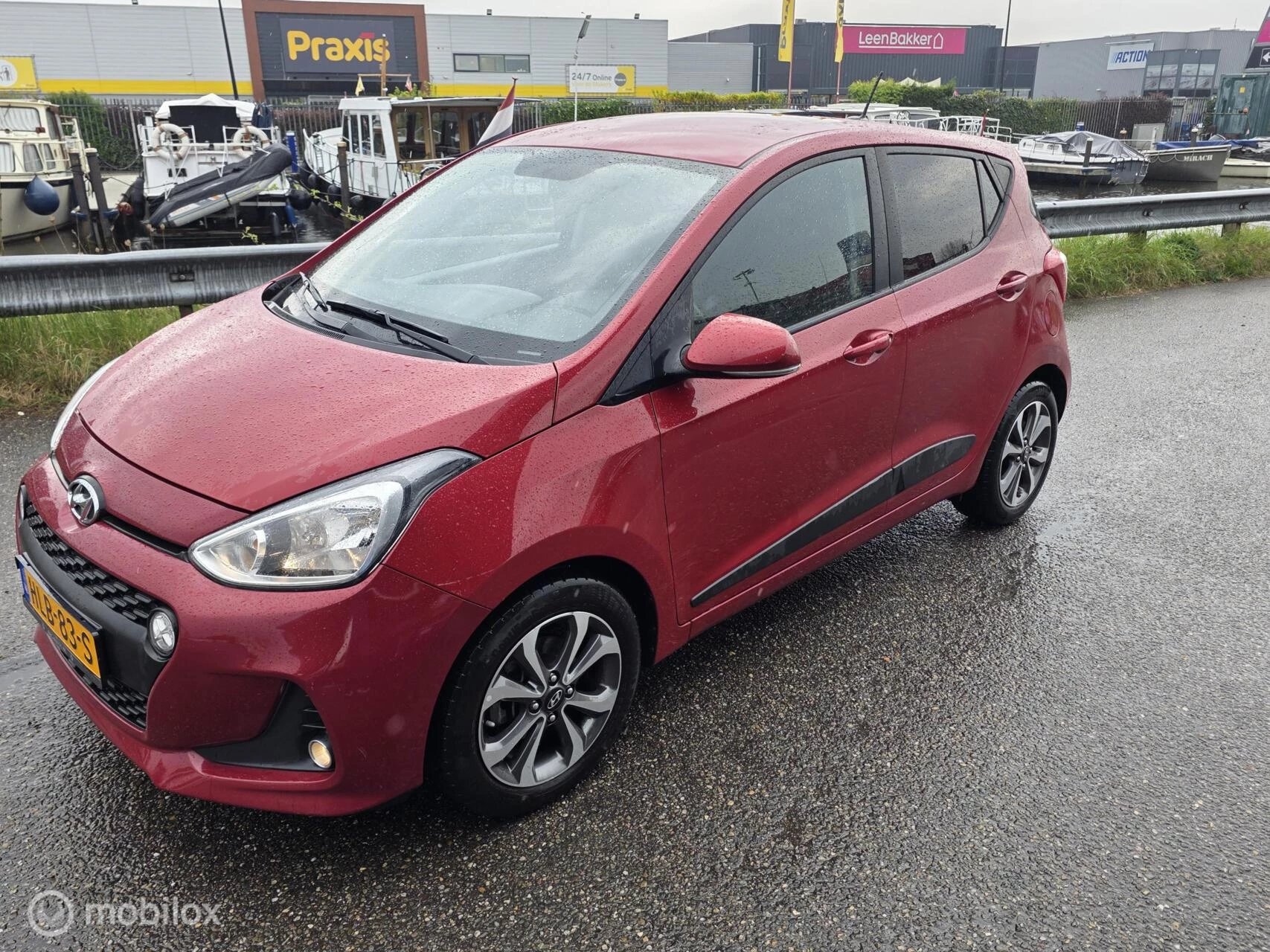 Hoofdafbeelding Hyundai i10
