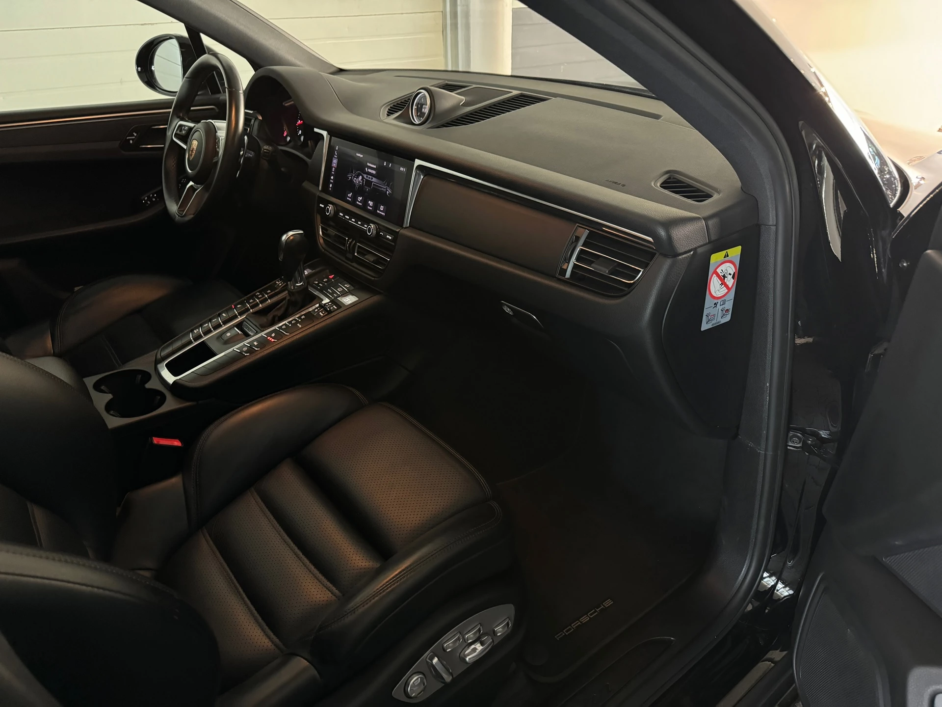 Hoofdafbeelding Porsche Macan