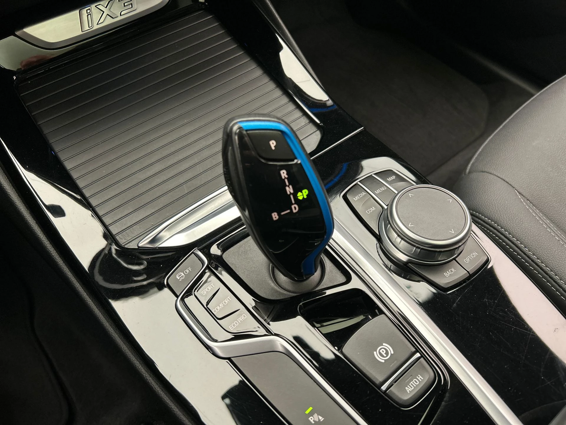 Hoofdafbeelding BMW iX3