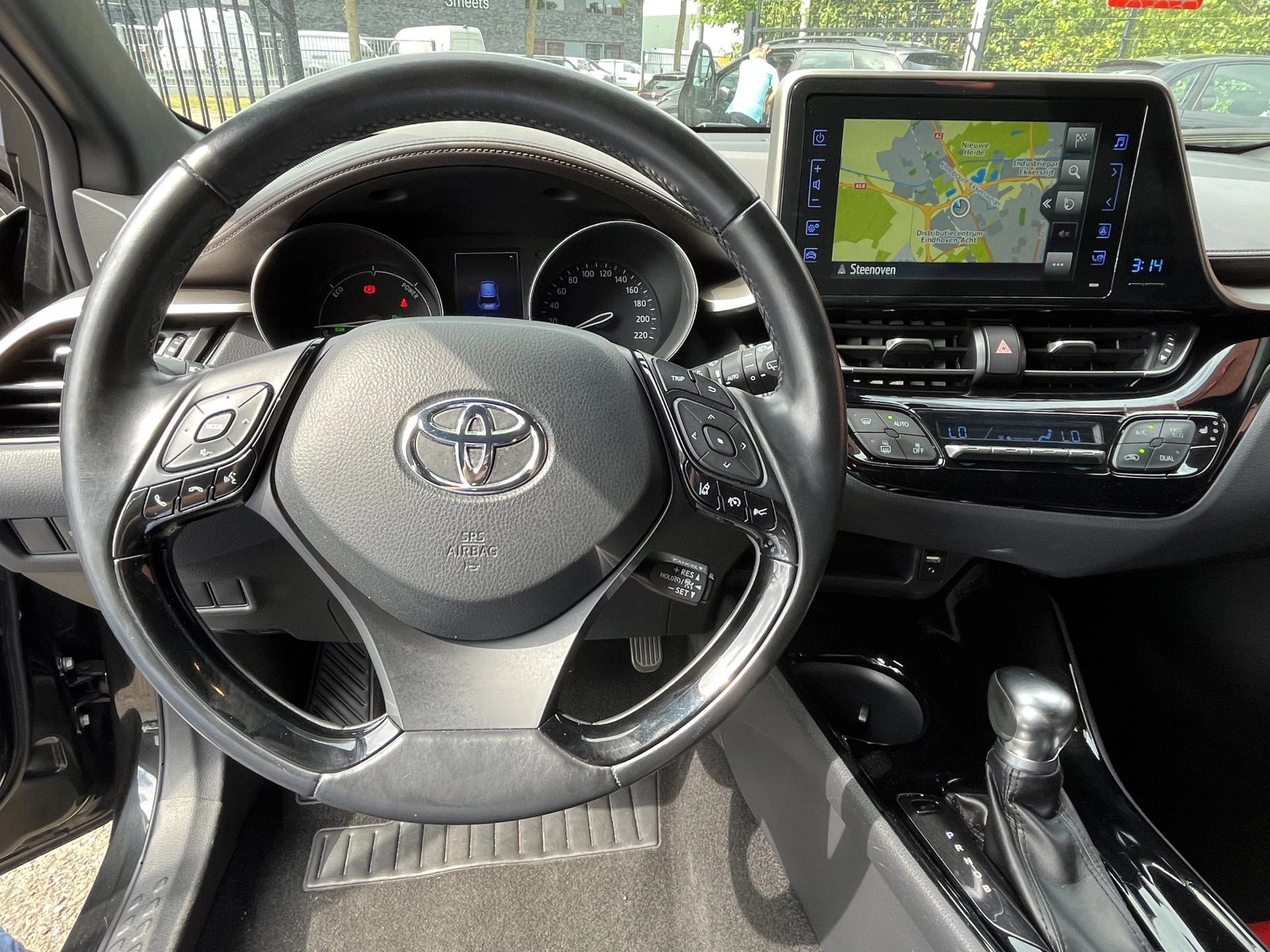Hoofdafbeelding Toyota C-HR