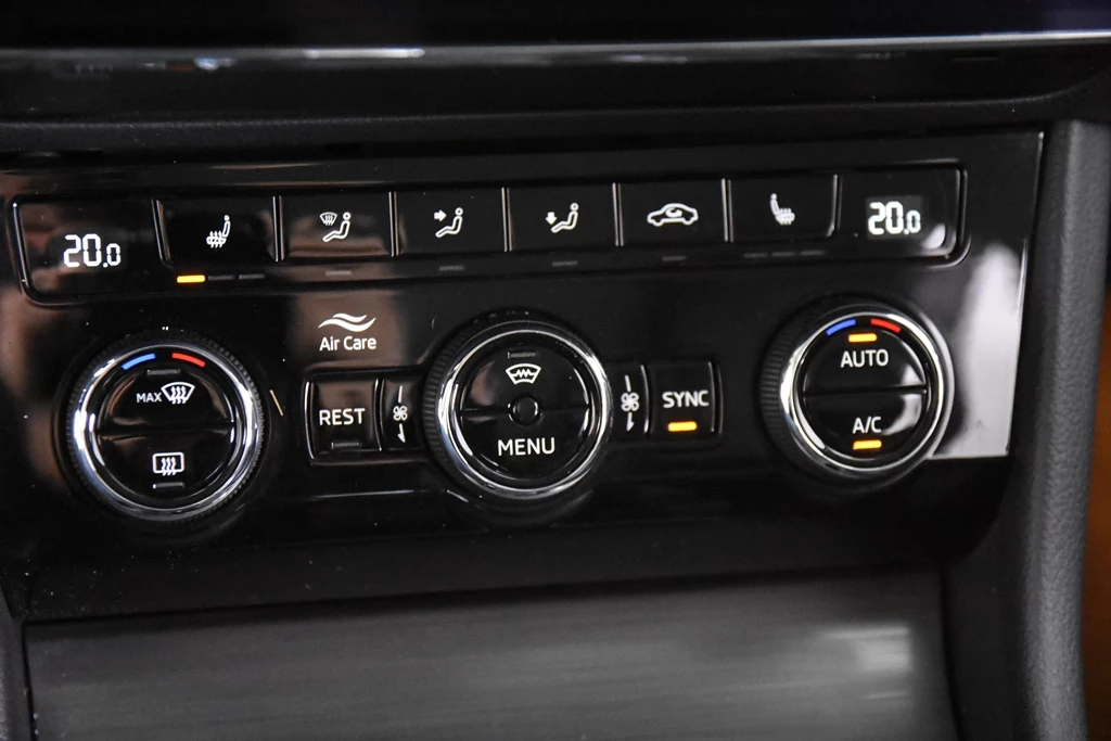 Hoofdafbeelding Škoda Superb