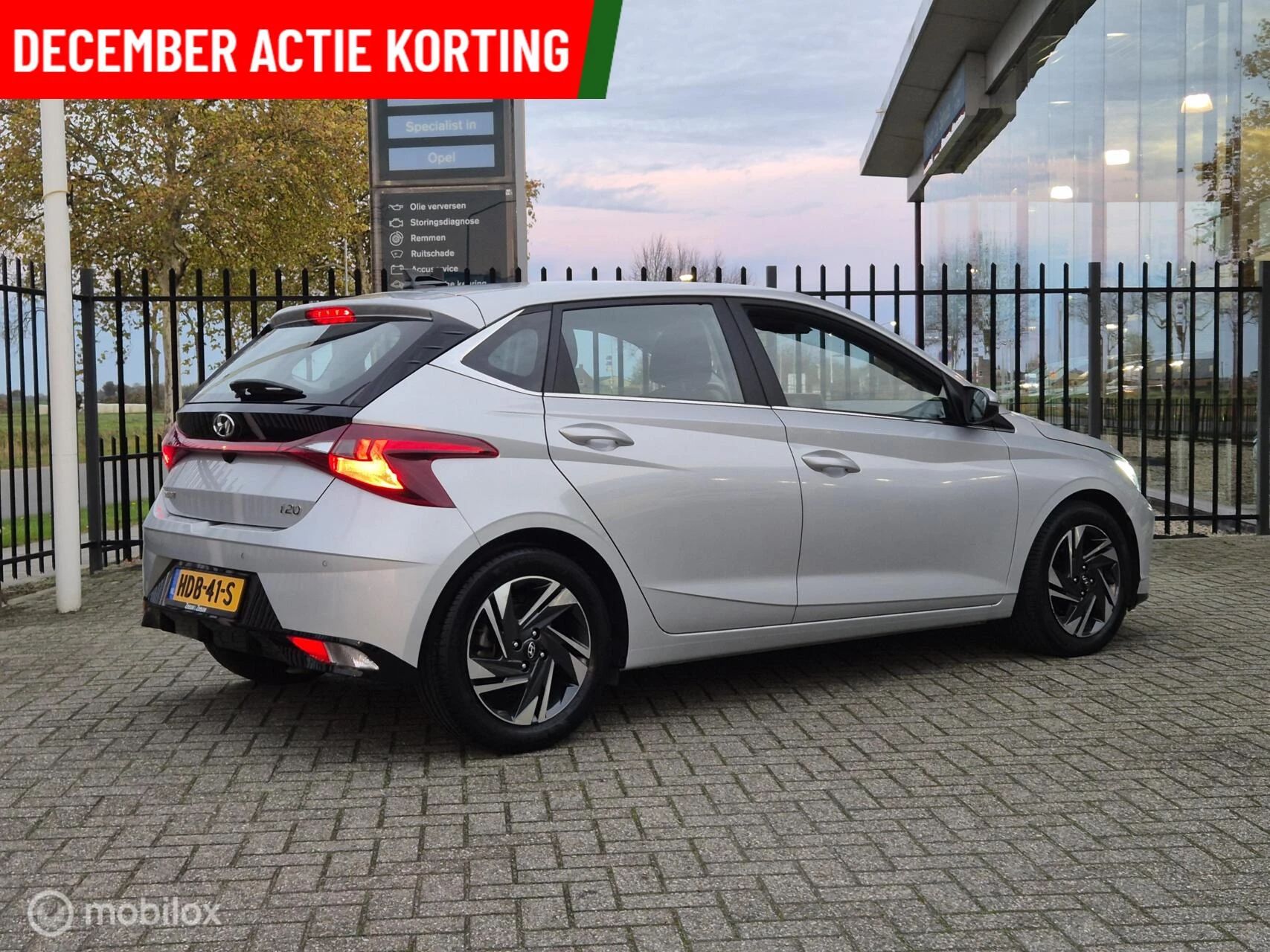 Hoofdafbeelding Hyundai i20