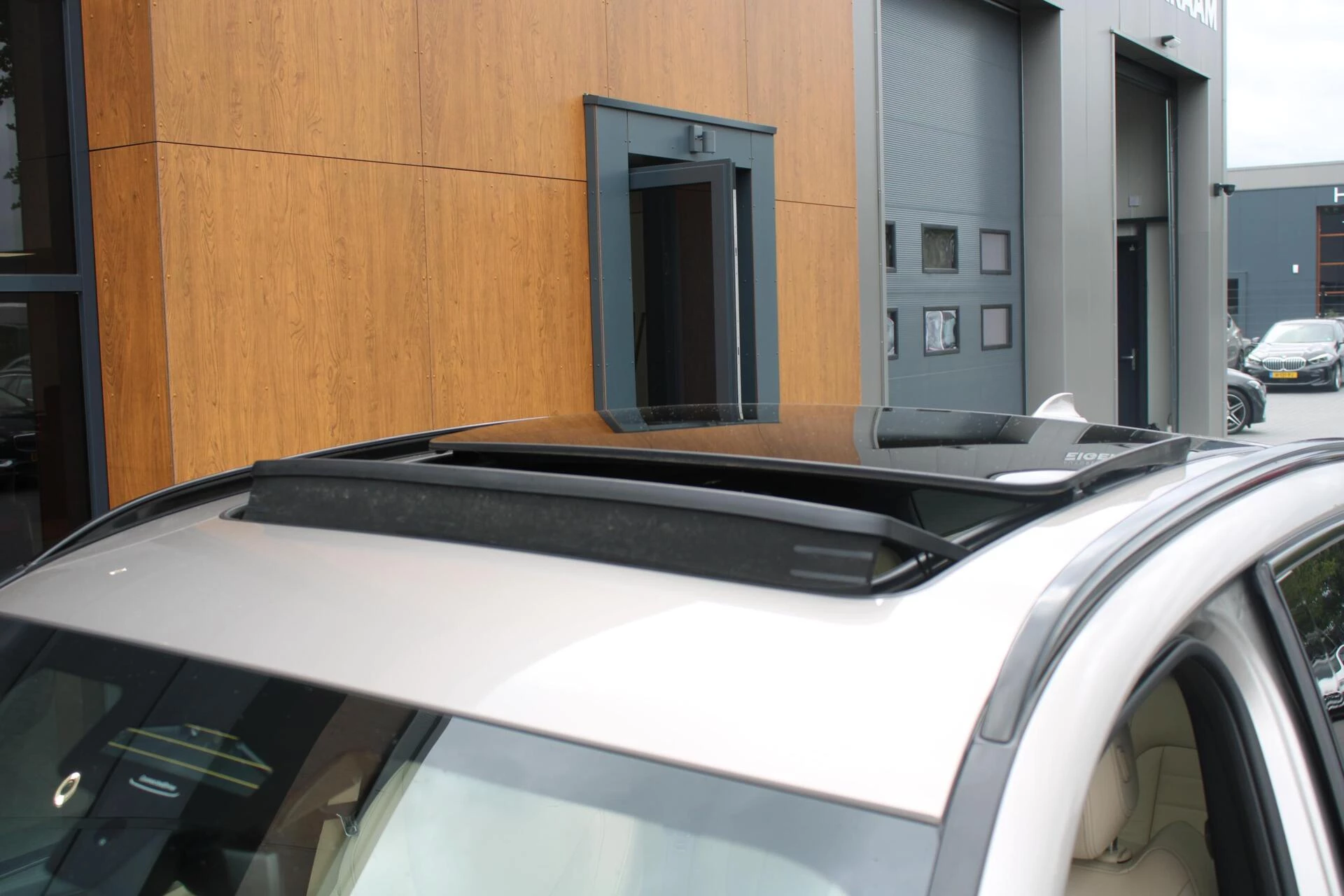 Hoofdafbeelding BMW iX3