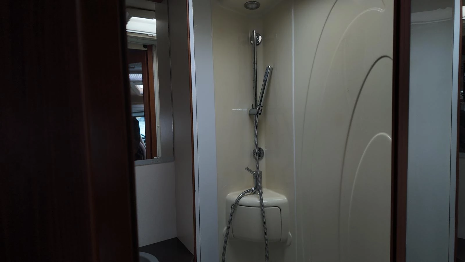 Hoofdafbeelding Adria CORAL S 670 SLL